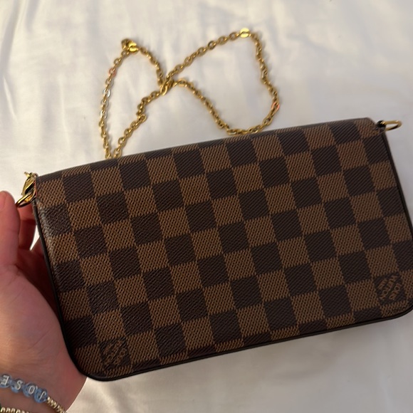 Louis Vuitton Félicie Pochette, GREAT condition - Picture 5 of 8